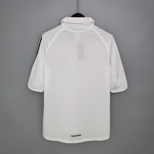 Retro Real Madrid 2005/06 Home Shirt