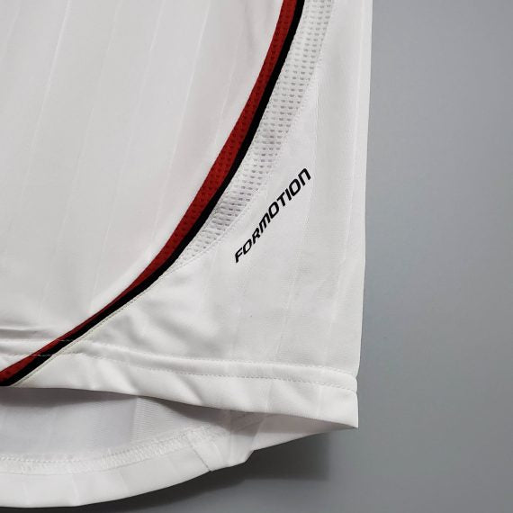 Retro AC Milan 2006/07 Away Shirt