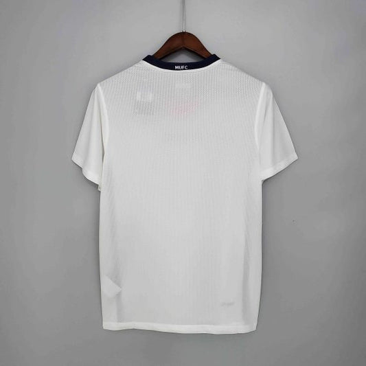 Retro Manchester United 2008/09 Away Shirt