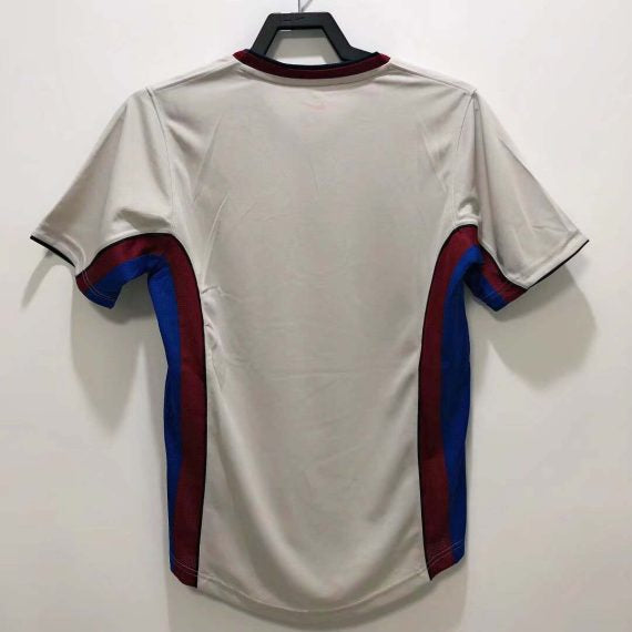 Retro Barcelona 1998/99 Away Shirt