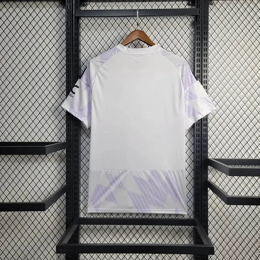 Manchester United 2025/26 Away Shirt