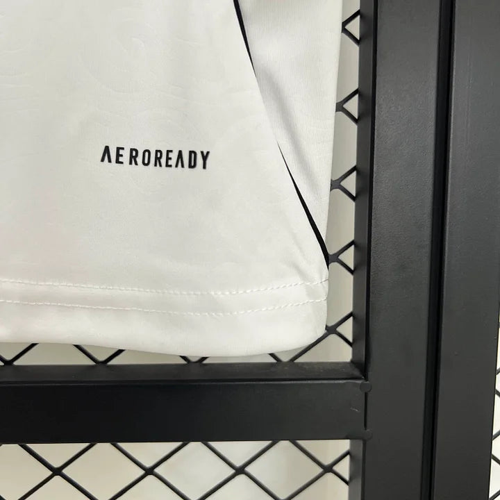 Fulham 2025/26 Home Shirt