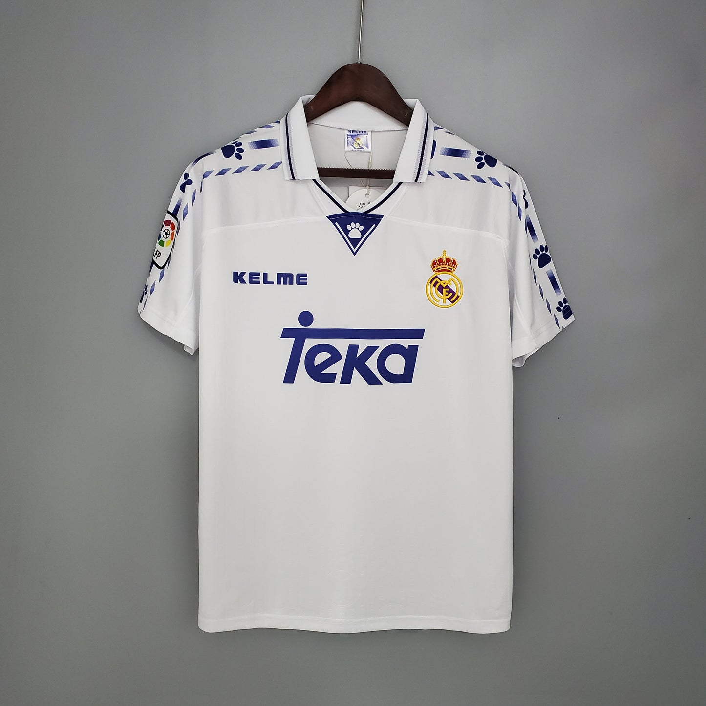 Retro Real Madrid 1996/97 Home Shirt