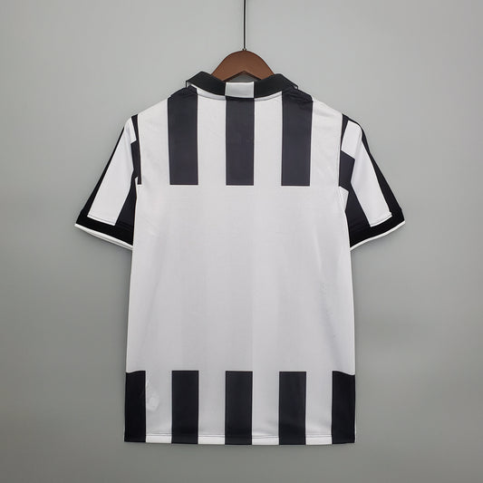 Retro Juventus 2014/15 Home Shirt