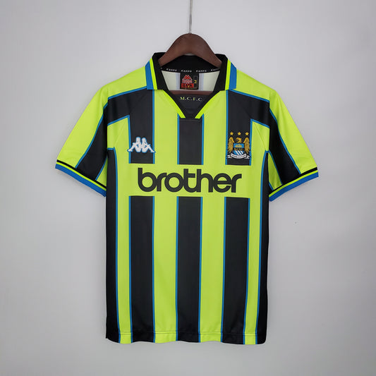 Retro Manchester City 1998/99 Away Shirt