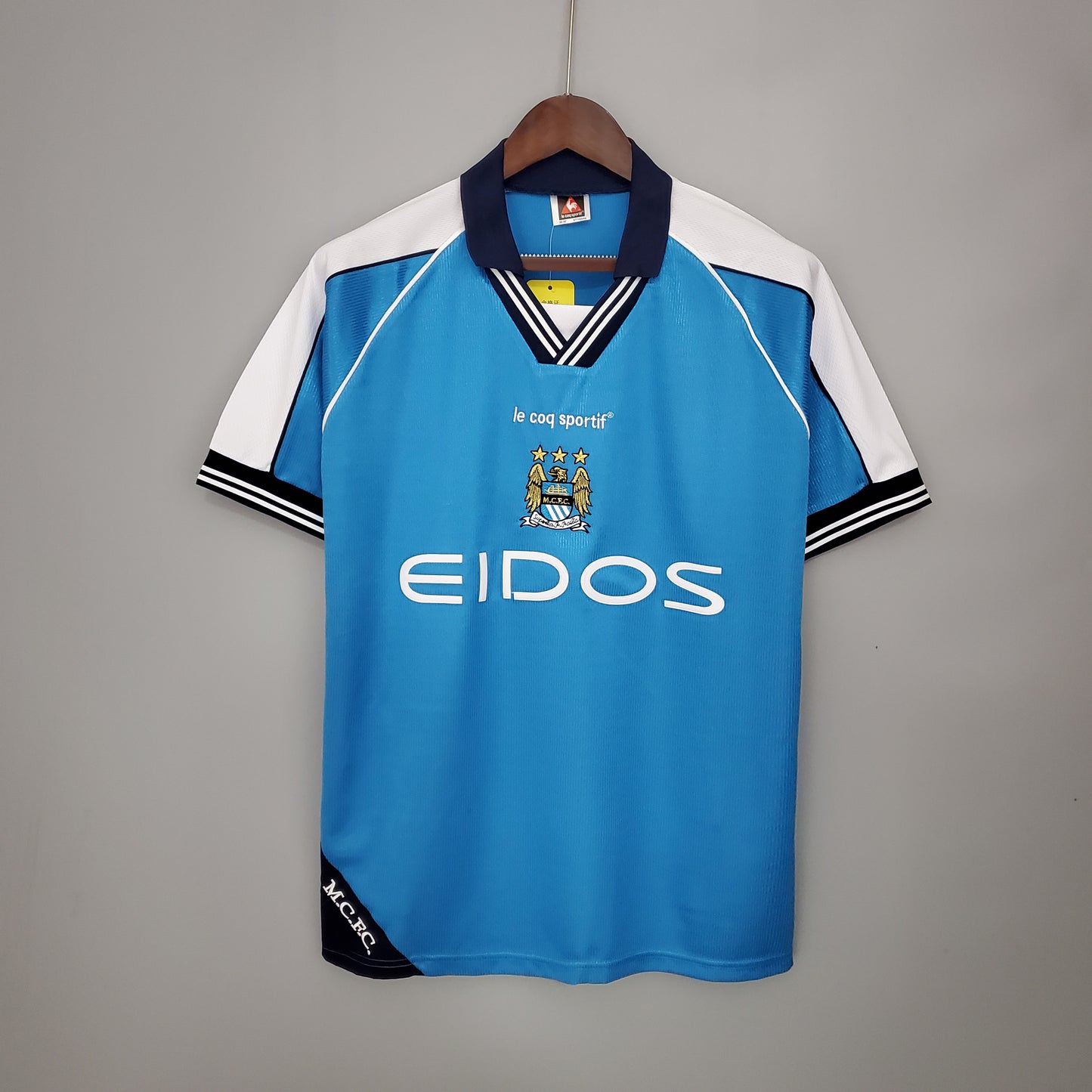 Retro Manchester City 1999/01 Home Shirt