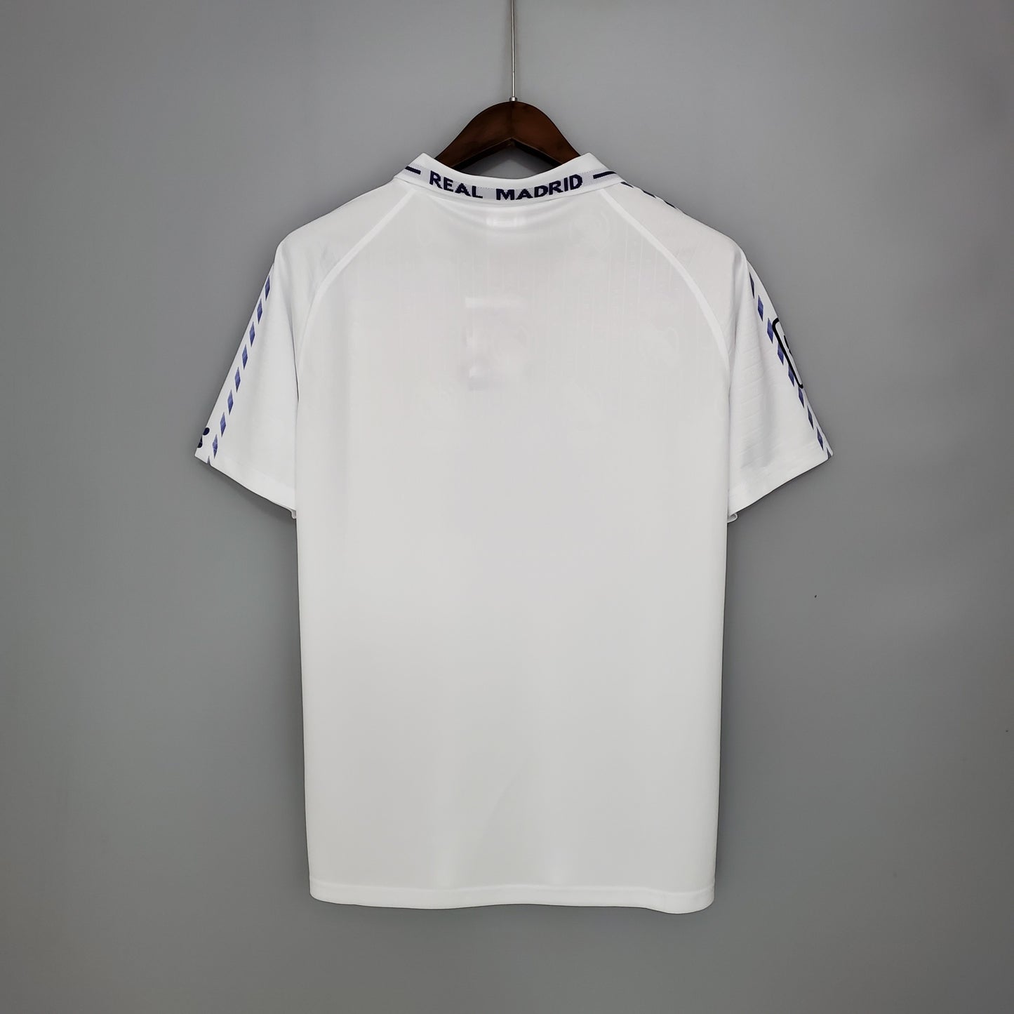 Retro Real Madrid 1996/97 Home Shirt