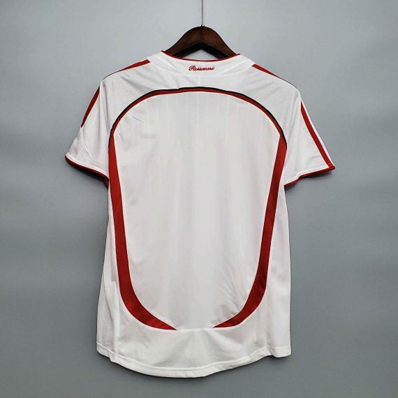 Retro AC Milan 2006/07 Away Shirt
