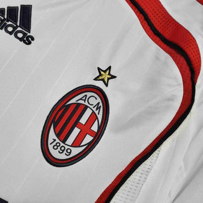 Retro AC Milan 2006/07 Away Shirt