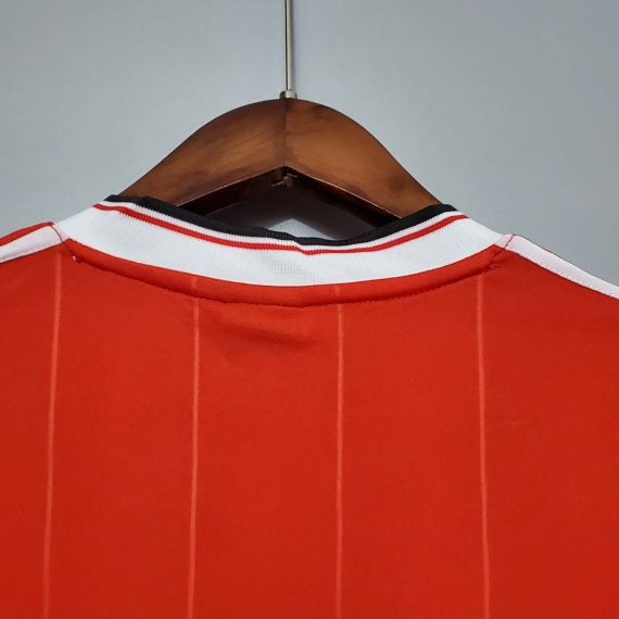 Retro Manchester United 1983/84 Home Shirt