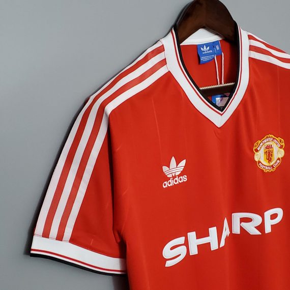 Retro Manchester United 1983/84 Home Shirt