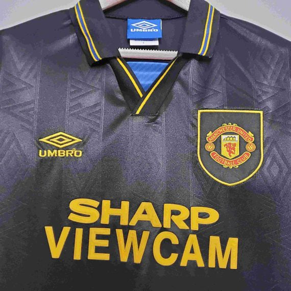 Retro Manchester United 1993/94 Third Shirt