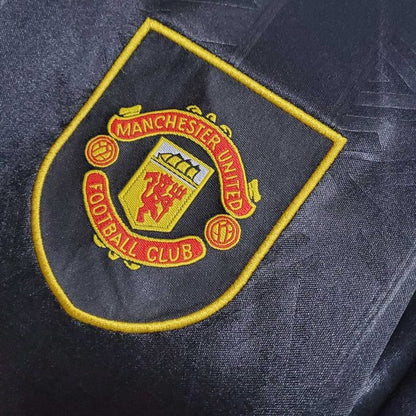 Retro Manchester United 1993/94 Third Shirt