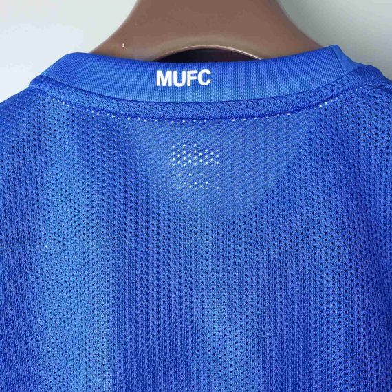 Retro Manchester United 2007/08 Away Shirt