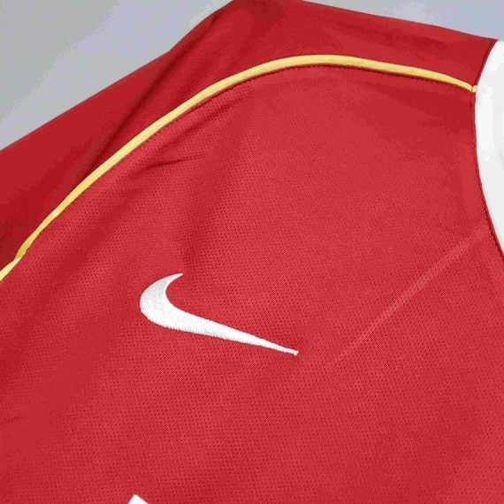 Retro Manchester United 2006/07 Home Shirt