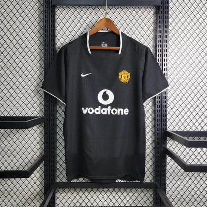 Retro Manchester United 2003/04 Away Shirt