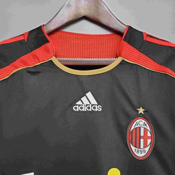 Retro AC Milan 2006/07 Third Shirt