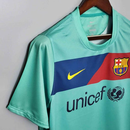 Retro Barcelona 2010/11 Away Shirt