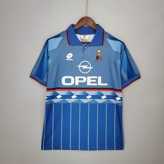 Retro AC Milan 1995/96 Fourth Shirt