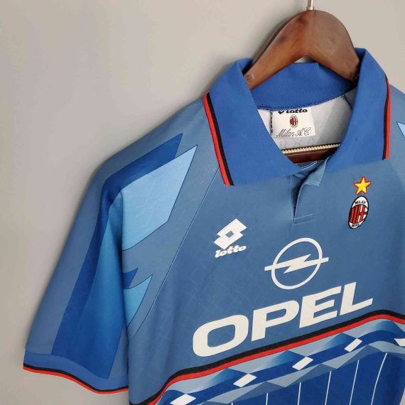 Retro AC Milan 1995/96 Fourth Shirt