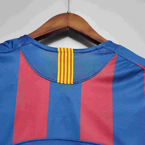 Retro Barcelona 2005/2006 Home Shirt