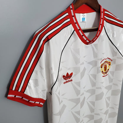 Retro Manchester United 1990/91 Away Shirt