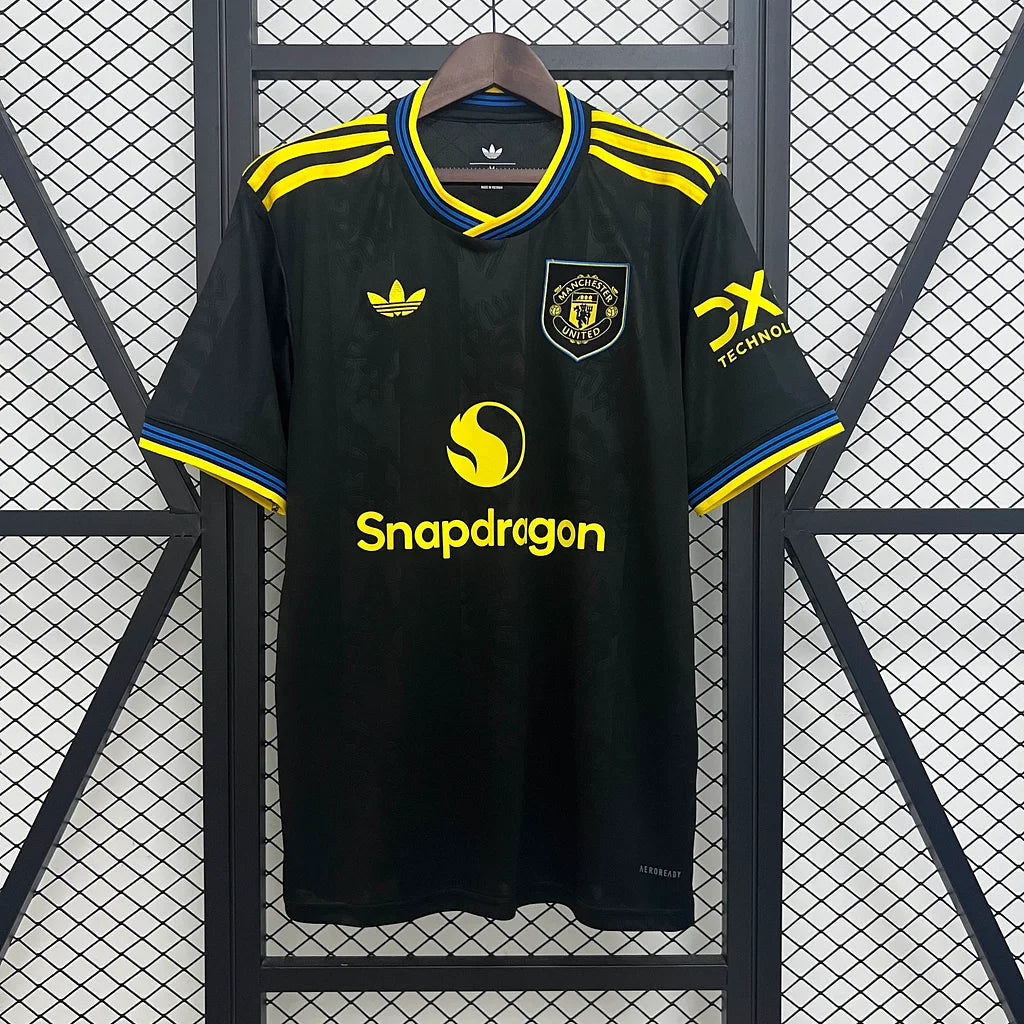 Manchester United 2025/26 Third Shirt