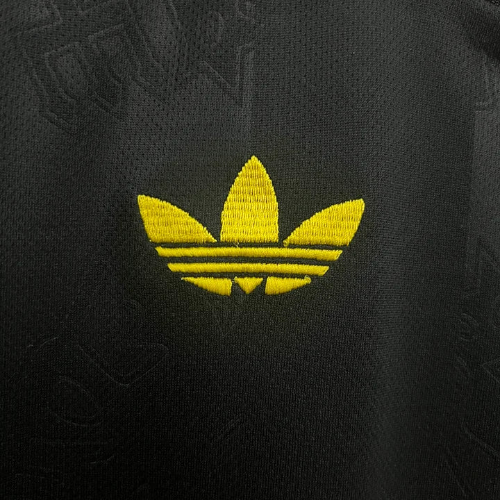 Manchester United 2025/26 Third Shirt