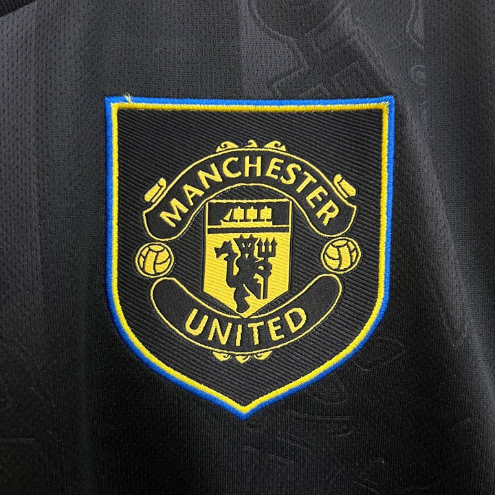 Manchester United 2025/26 Third Shirt
