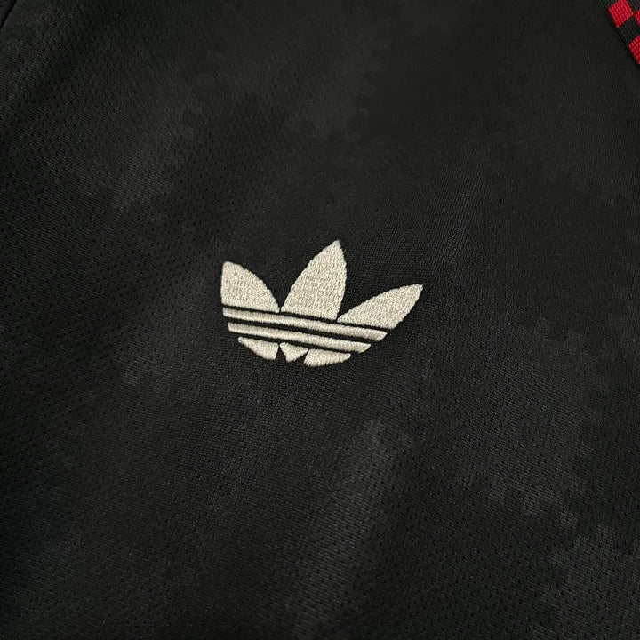 Bayern Munich 2025/26 Third Shirt
