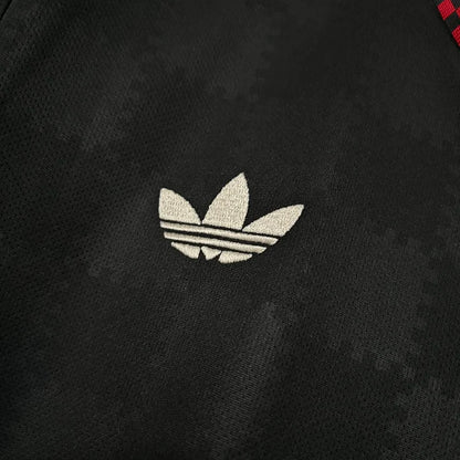 Bayern Munich 2025/26 Third Shirt