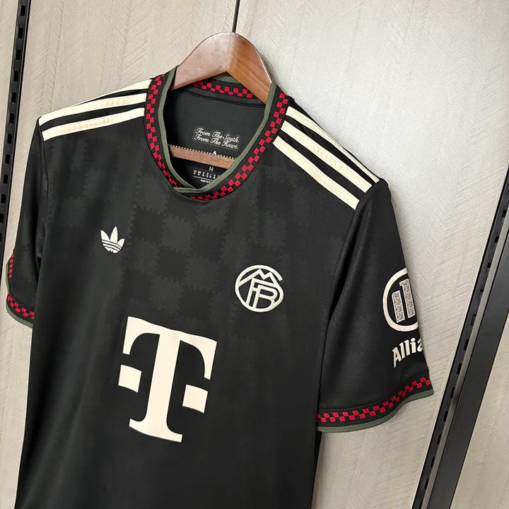 Bayern Munich 2025/26 Third Shirt