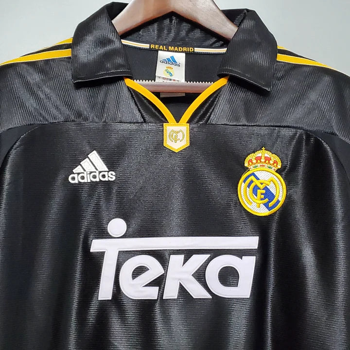 Retro Real Madrid 1999/01 Away Shirt