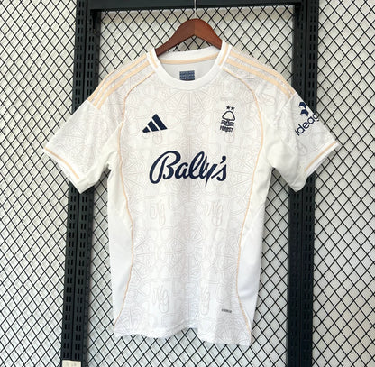 Nottingham Forest 2025/26 Away Shirt