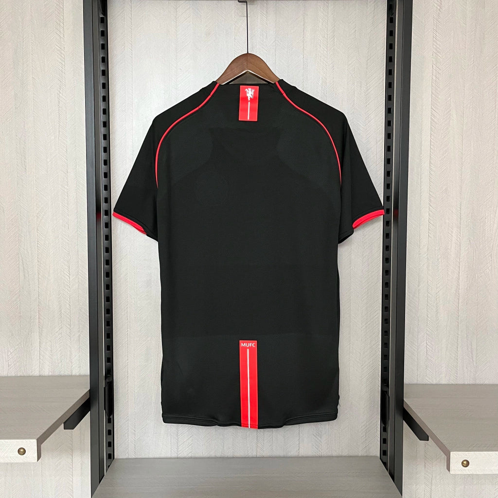 Retro Manchester United 2007/08 Third Shirt