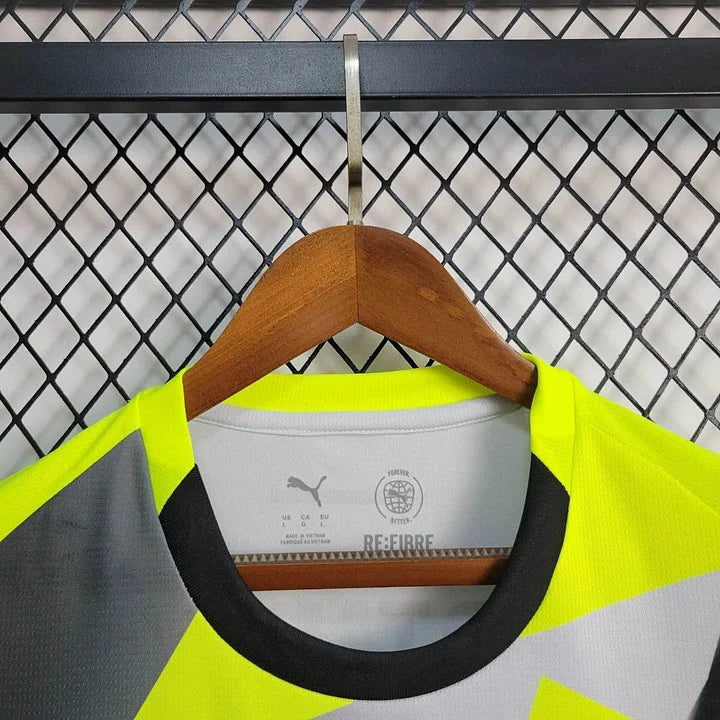 Dortmund 2025/26 Away Shirt
