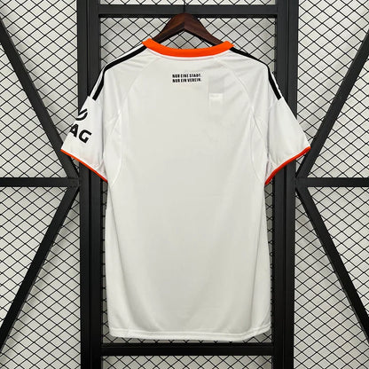 Frankfurt 2025/26 Away Shirt