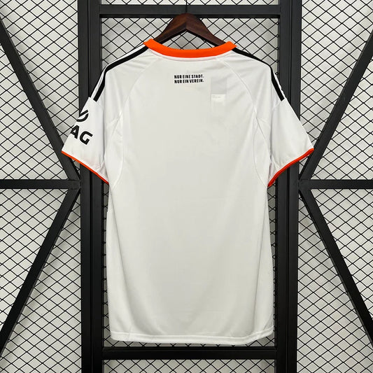 Frankfurt 2025/26 Away Shirt
