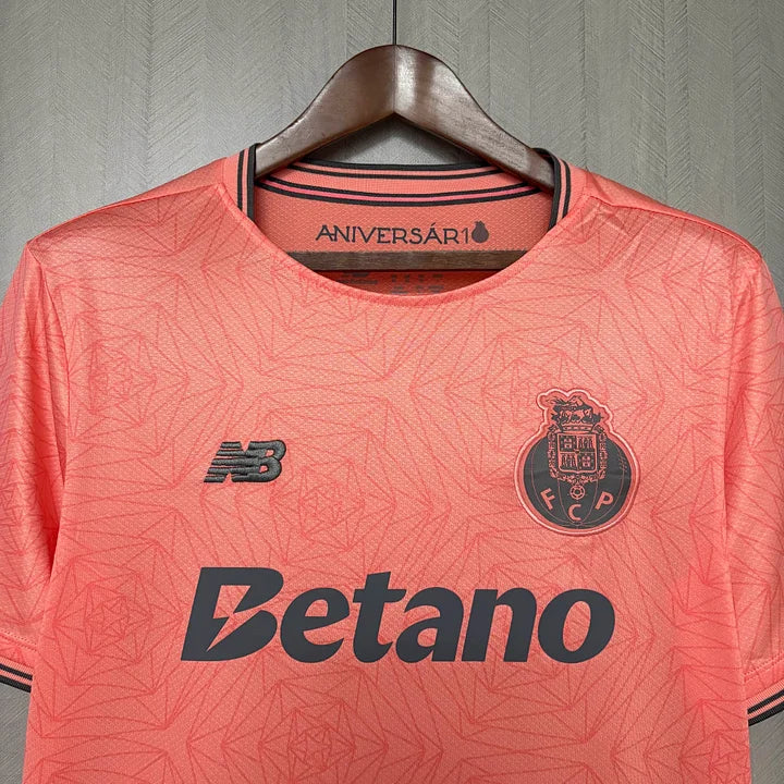 FC Porto 2025/26 Away Shirt