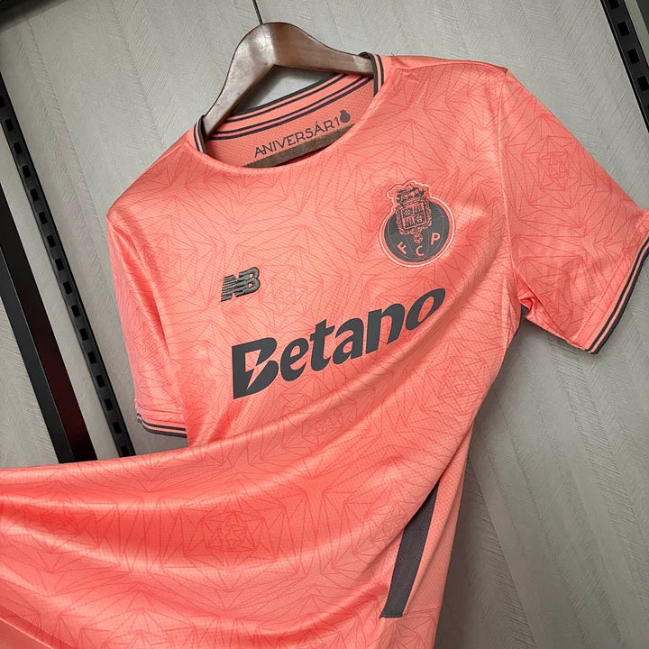 FC Porto 2025/26 Away Shirt