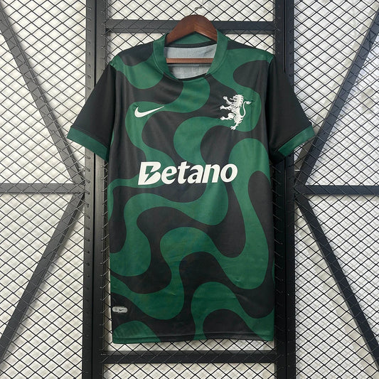Sporting 2025/26 Away Shirt