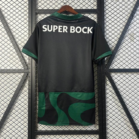 Sporting 2025/26 Away Shirt