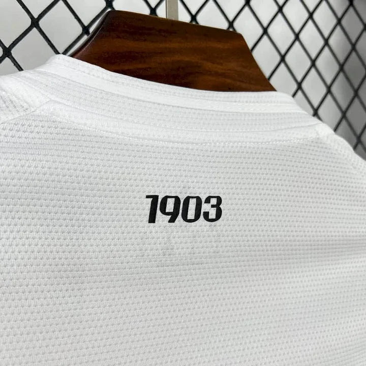 Besiktas 2025/26 Away Shirt