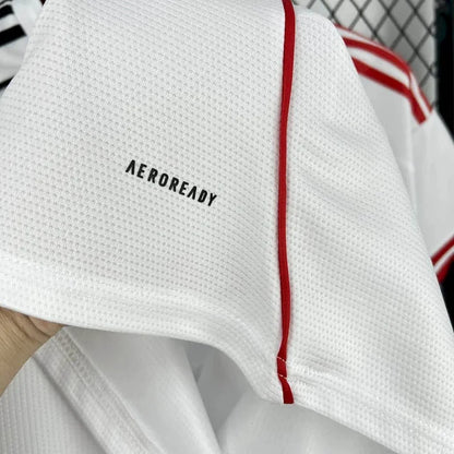Besiktas 2025/26 Away Shirt