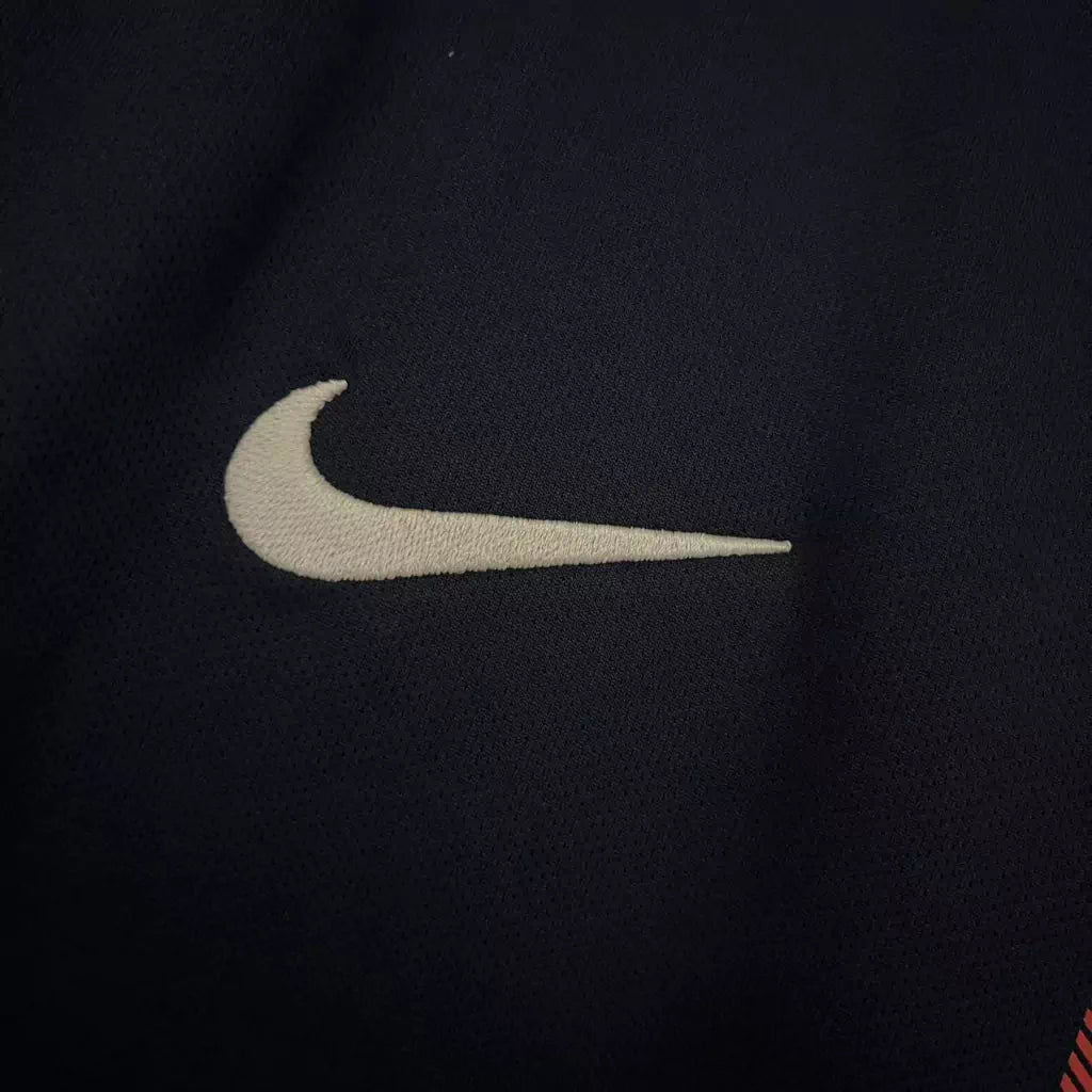 Retro Paris Saint-Germain (PSG) 2017/18 Home Shirt