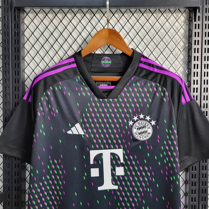 Bayern Munich 2023/24 Away Shirt