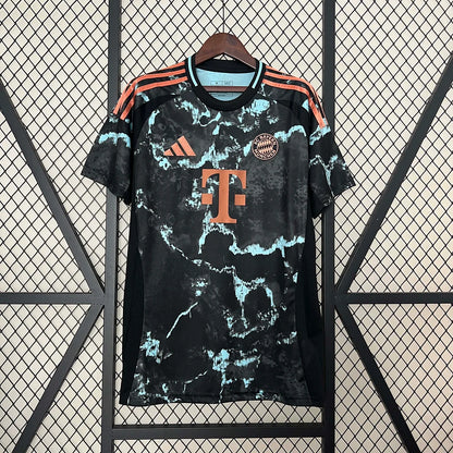 Bayern Munich 2024/25 Away Shirt