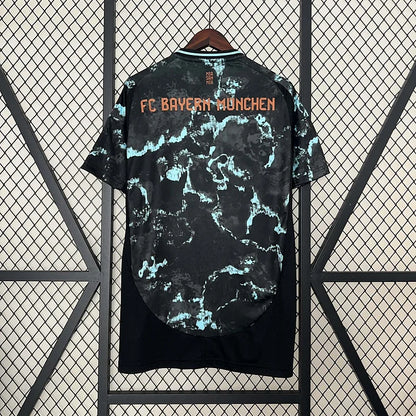 Bayern Munich 2024/25 Away Shirt
