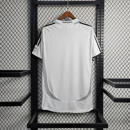 Retro Real Madrid 2006/07 Home Shirt