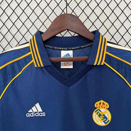 Retro Real Madrid 1999/00 Third Shirt